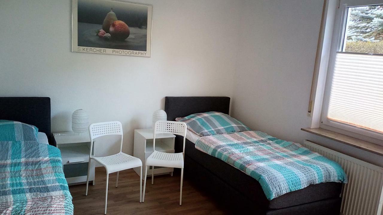 Komfort Apartment 2 Eg Bei Juergen Kunzi Filderstadt Buitenkant foto